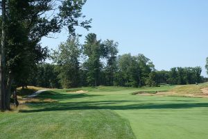 American Dunes 10th Approach